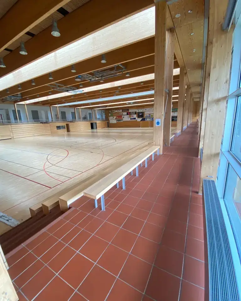 Schwimmbecken – Spülung des Beckenbodens
